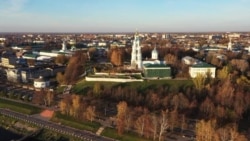 Перекресток: безденежье и безработица Золотого кольца России
 Перекресток: безденежье и безработица Золотого кольца России