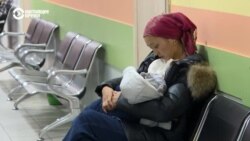 "Болеем уже третий день, температура 39-40 градусов". В Кыргызстане резкий всплеск заболеваемости гриппом и ОРВИ у детей "Болеем уже третий день, температура 39-40 градусов". В Кыргызстане резкий всплеск заболеваемости гриппом и ОРВИ у детей