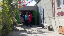 Пять сотрудников и тысячи подопечных: в Кыргызстане благотворительная организация помогает матерям, попавшим в сложную ситуацию Пять сотрудников и тысячи подопечных: в Кыргызстане благотворительная организация помогает матерям, попавшим в сложную ситуацию