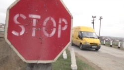 Пятое время года: смерть на переезде Пятое время года: смерть на переезде