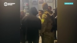 В Бишкеке задержали правозащитницу Риту Карасартову: к ней в дом вломились силовики с автоматами в масках В Бишкеке задержали правозащитницу Риту Карасартову: к ней в дом вломились силовики с автоматами в масках