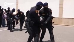 "Полицейские операции на основе этнической принадлежности". Amnesty International осудила Баку и Москву за взаимный прессинг граждан "Полицейские операции на основе этнической принадлежности". Amnesty International осудила Баку и Москву за взаимный прессинг граждан