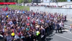 "Бессмертный полк" в Бишкеке: как это было "Бессмертный полк" в Бишкеке: как это было