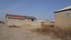 "Папа сказал: "Троих моих детей не трогай. Пожалуйста". Девочки, выжившие после убийства родителей, дали показания о преступниках "Папа сказал: "Троих моих детей не трогай. Пожалуйста". Девочки, выжившие после убийства родителей, дали показания о преступниках