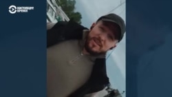 Роман уехал из России из-за войны и поддержки ФБК. Он просил убежище в Финляндии, но ему отказали и теперь ему грозит высылка на родину Роман уехал из России из-за войны и поддержки ФБК. Он просил убежище в Финляндии, но ему отказали и теперь ему грозит высылка на родину