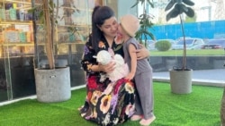 В Таджикистане родственники осужденной на восемь лет журналистки просят пересмотреть приговор В Таджикистане родственники осужденной на восемь лет журналистки просят пересмотреть приговор