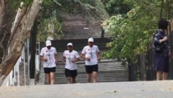 Два 70-летних аксакала пробежали 400 км от Оша до Ташкента Два 70-летних аксакала пробежали 400 км от Оша до Ташкента