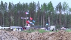 На станции Шиес перестанут останавливаться поезда. Активисты опасаются зачистки лагеря протестующих На станции Шиес перестанут останавливаться поезда. Активисты опасаются зачистки лагеря протестующих